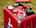 Yakimoto Classic Retro Metal Ice Chest, Multifunctional Portable Cooler With Bottle Opener 13L (14Qt), Keep Cold For A Long Time For Camping, Par